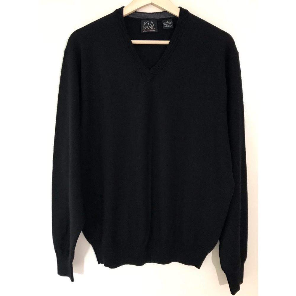 Jos. A. Bank • M • Black V Neck 100% Merino Wool Sweater